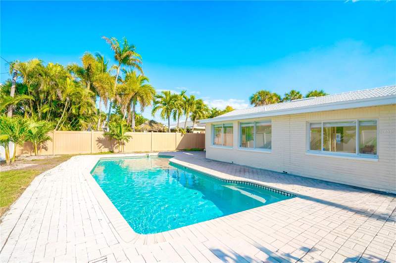3 bedroom Single Family Residence at 455 81st Avenue, St. Petersburg Beach North, St Pete Beach — photo 5