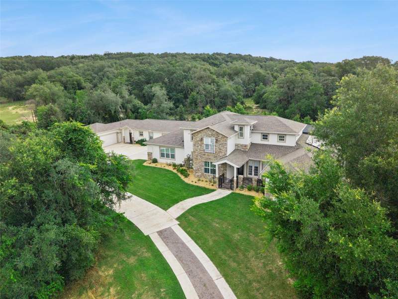 6 bedroom Single Family Residence at 20199 SWEETWOOD LANE, SUGARLOAF MEADOW SUB, CLERMONT — photo 2