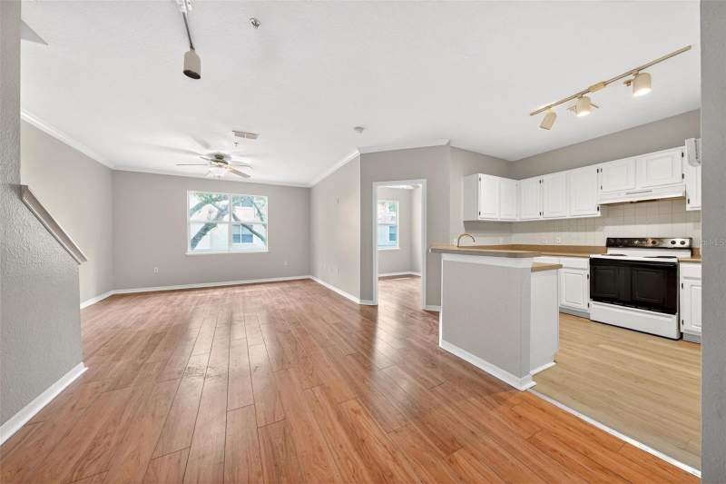 2 bedroom Condominium at 2847 Shadow View Circle #2847, Visconti East Bldg 27, Maitland — photo 4