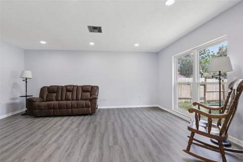 1009 Black Knight Drive, Valrico FL - photo 15 of 62