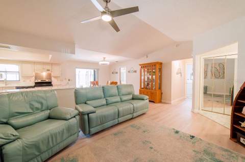 9273 Carnation Avenue, Englewood FL - photo 13 of 45
