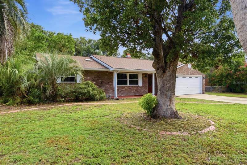 3 bedroom Single Family Residence at 5118 MAGNOLIA TERRACE, KINGS COVE SUB 2ND ADD, FRUITLAND PARK — photo 3