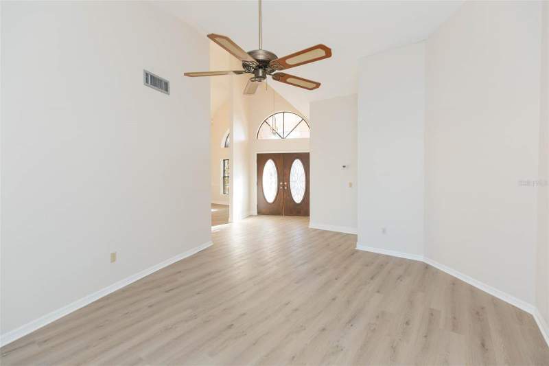 4 bedroom Single Family Residence at 937 Bunker View Drive, Apollo Beach Unit Six, Apollo Beach — photo 5