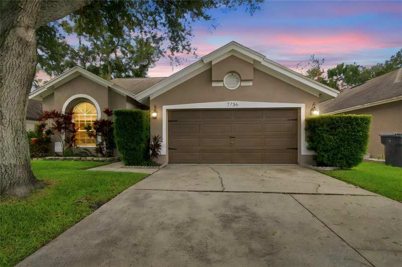 3 bedroom Single Family Residence at 7736 Marbella Creek Avenue, Towne Park Ph 1, Tampa — photo 1