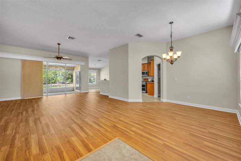 3 bedroom Single Family Residence at 8923 Bridgeport Bay Circle, Lakes Of Mount Dora Ph 01, Mount Dora — photo 4