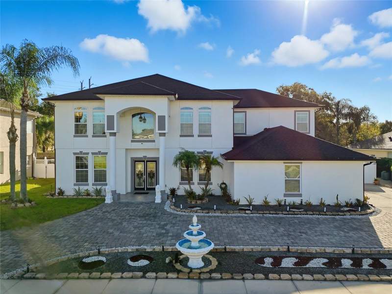 352 RADISSON PLACE home for sale in Bentley Cove