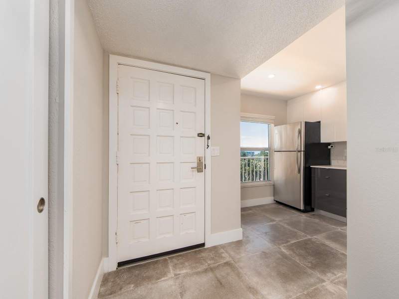 2 bedroom Condominium at 105 Island Way #143, Islander The Condo, Clearwater — photo 3