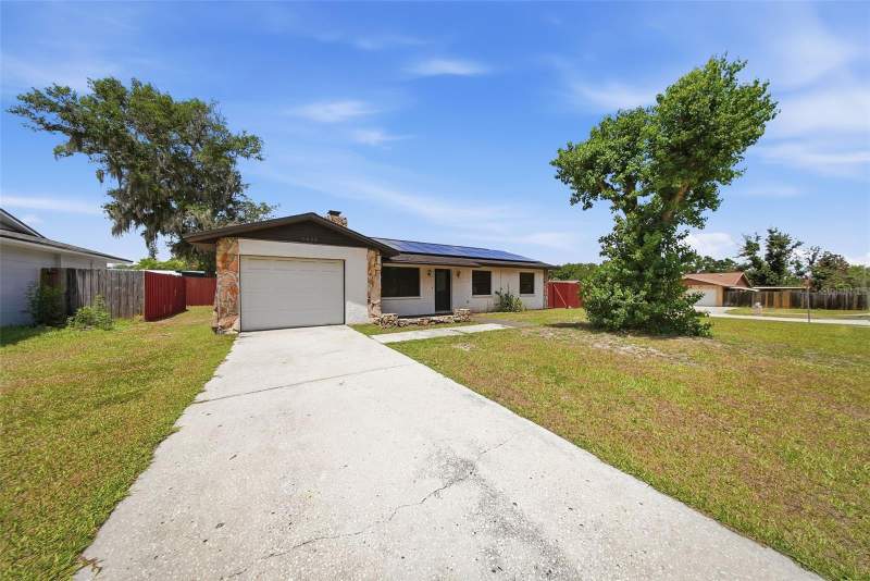 3 bedroom Single Family Residence at 5020 Pine Street, Oak Valley Sub Un 1, Seffner — photo 2