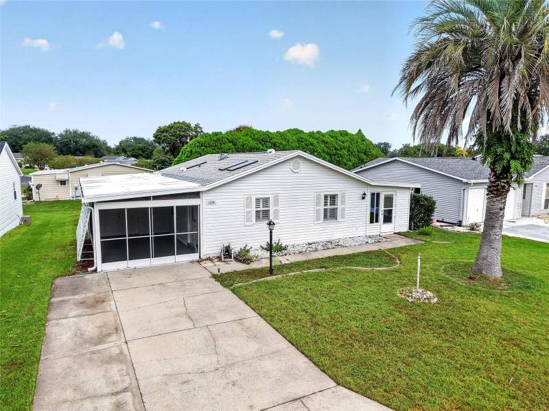 2 bedroom Single Family Residence at 1124 Del Toro Drive, Lady Lake Orange Blossom Gardens Unit 15, Lady Lake — photo 3