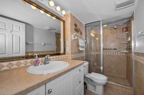851 Bayway Boulevard #101, Clearwater Beach FL - photo 22 of 77