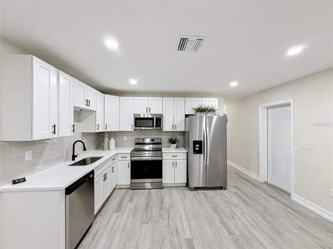 38910 Merrell Avenue, Umatilla FL - photo 6 of 6