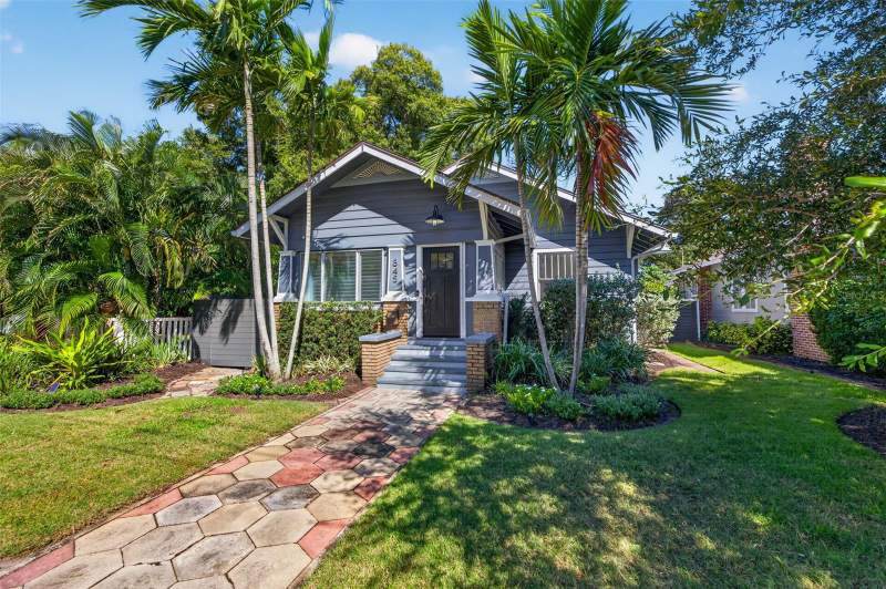 2 bedroom Single Family Residence at 845 28th Avenue, Crescent Heights, St Petersburg — photo 2