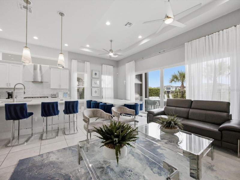 6 bedroom Single Family Residence at 1104 Castle Pines Court, Reunion West Village 3A, Kissimmee — photo 5