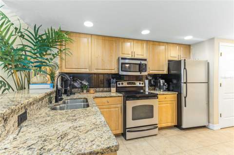 11605 Gulf Boulevard #503, Treasure Island FL - photo 13 of 60