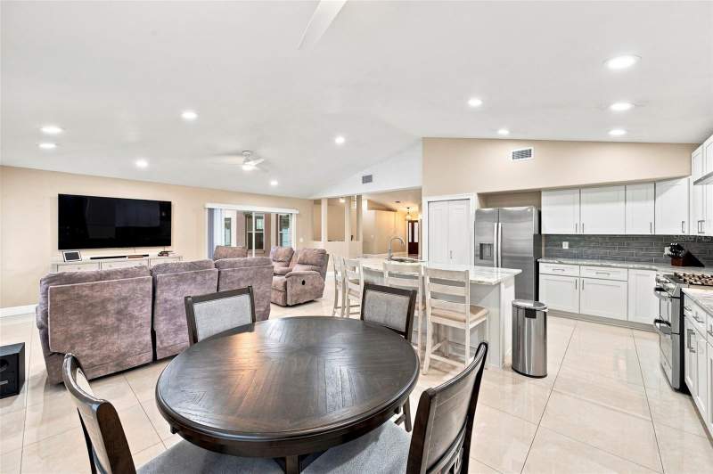 4 bedroom Single Family Residence at 16502 Cayman Drive, Longboat Landing, Tampa — photo 5