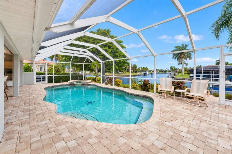 3 bedroom Single Family Residence at 1018 Conecta Drive, Punta Gorda Isles Sec 07, Punta Gorda — photo 3