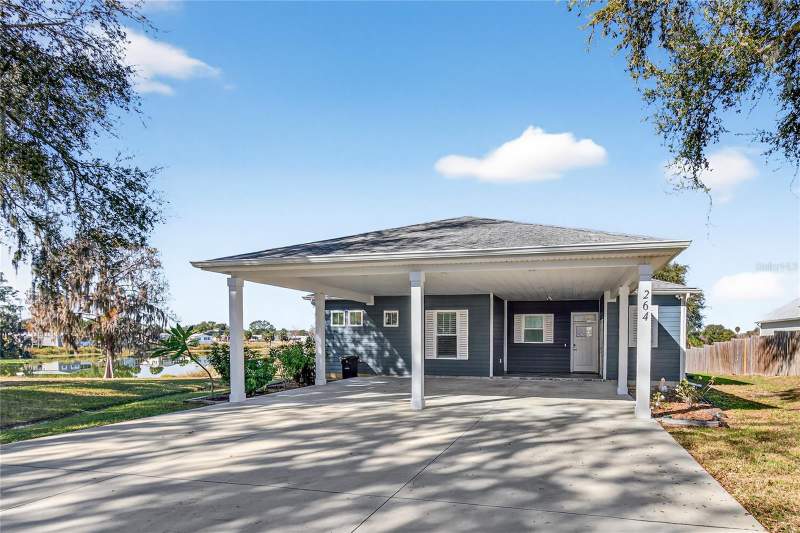 2 bedroom Single Family Residence at 260 S Central Avenue, Umatilla Mitchenors Add, Umatilla — photo 2