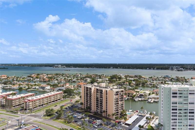 2 bedroom Condominium at 51 Island Way #101, 51 Island Way Condo, Clearwater Beach — photo 4
