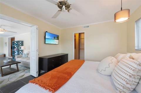 4223 Royal Palm Drive, Bradenton FL - photo 23 of 53