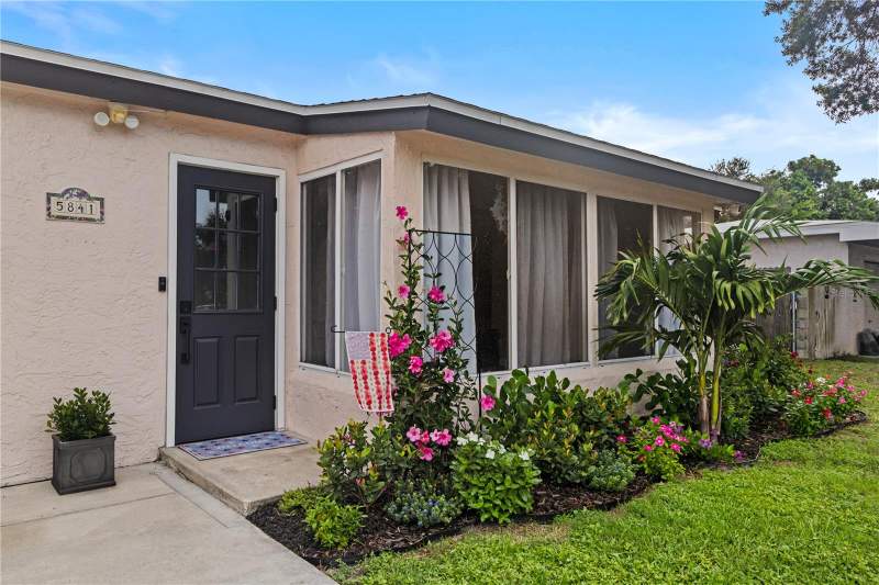 4 bedroom Single Family Residence at 5841 67th Avenue, Debra Heights Sub, Pinellas Park — photo 3