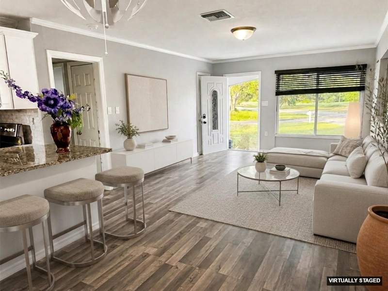 3 bedroom Single Family Residence at 309 Belle Claire Place, Temple Terrace Estates Sec 22, Temple Terrace — photo 2