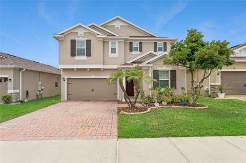 4794 Grassendale Terrace, pool for sale in Sanford