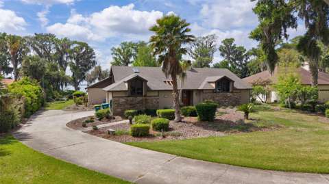 60 Sand Lake Place, luxury home for sale in Eustis