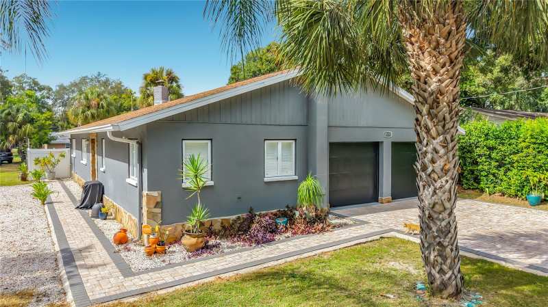 4 bedroom Single Family Residence at 8502 N Otis Avenue, Casa Loma, Tampa — photo 1