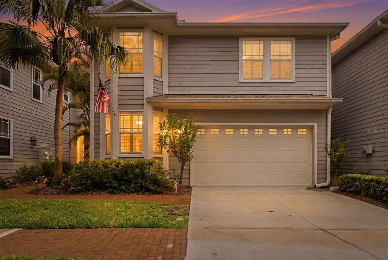 4 bedroom Townhouse at 2869 Bayshore Trails Drive, Bayshore Trails Twnhms, Tampa — photo 1