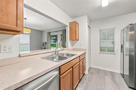 37640 Aaralyn Road, Zephyrhills FL - photo 13 of 29