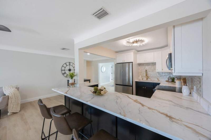 4 bedroom Single Family Residence at 280 41ST AVENUE, BELLE VISTA BEACH 1ST ADD, ST PETE BEACH — photo 4