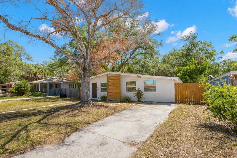 3 bedroom Single Family Residence at 2356 Kingston Street, Estelle Manor, St Petersburg — photo 4