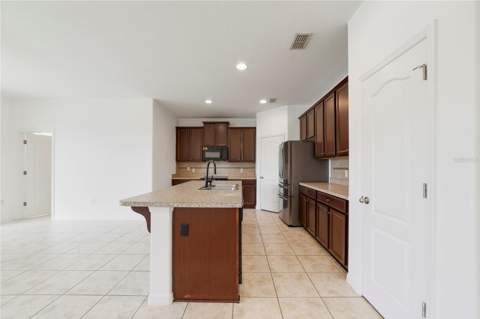 8036 Crushed Pepper Avenue, Orlando FL - photo 6 of 6