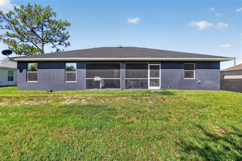 3 bedroom Single Family Residence at 4105 NE 20th Place, Cape Coral, Cape Coral — photo 3