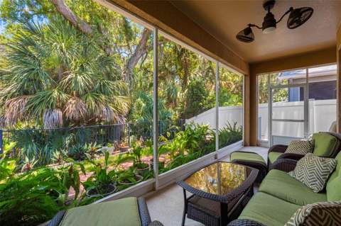5335 Clover Mist Drive, Apollo Beach FL - photo 22 of 44