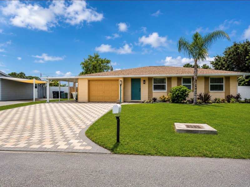 3 bedroom Single Family Residence at 4319 Augustine Avenue, Floral Park Homesteads, Sarasota — photo 1
