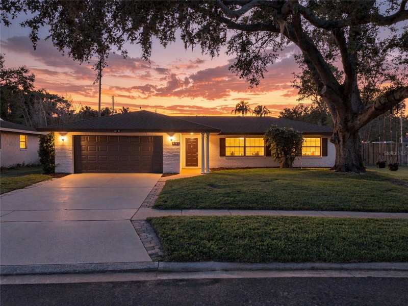 4 bedroom Single Family Residence at 4762 Arrow Road, Gatlin Heights, Orlando — photo 1