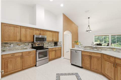 19113 Quinlan St, Orlando FL - photo 16 of 60