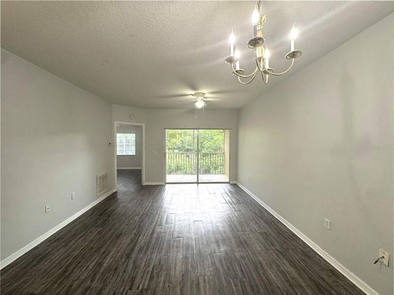 3 bedroom Condominium at 9621 Lakedale Way #202, Villages Of Bloomingdale Condo, Riverview — photo 5