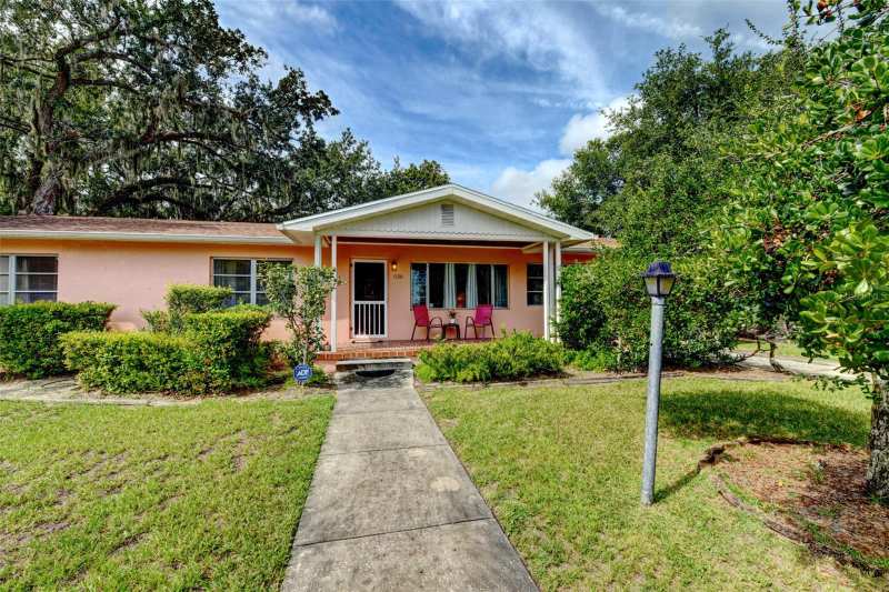 3 bedroom Single Family Residence at 1520 Moravia Avenue, McBride Hernandez Grant, Holly Hill — photo 1