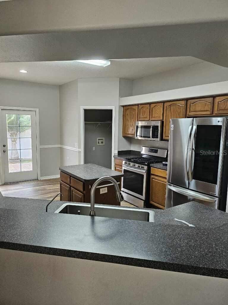 3 bedroom Single Family Residence at 12721 Standbridge Drive, Panther Trace Ph 1A, Riverview — photo 5