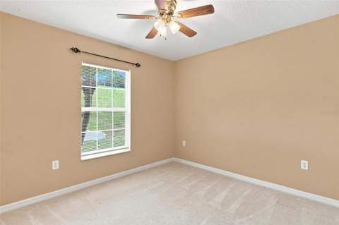 93 Fairway Circle, Umatilla FL - photo 21 of 38