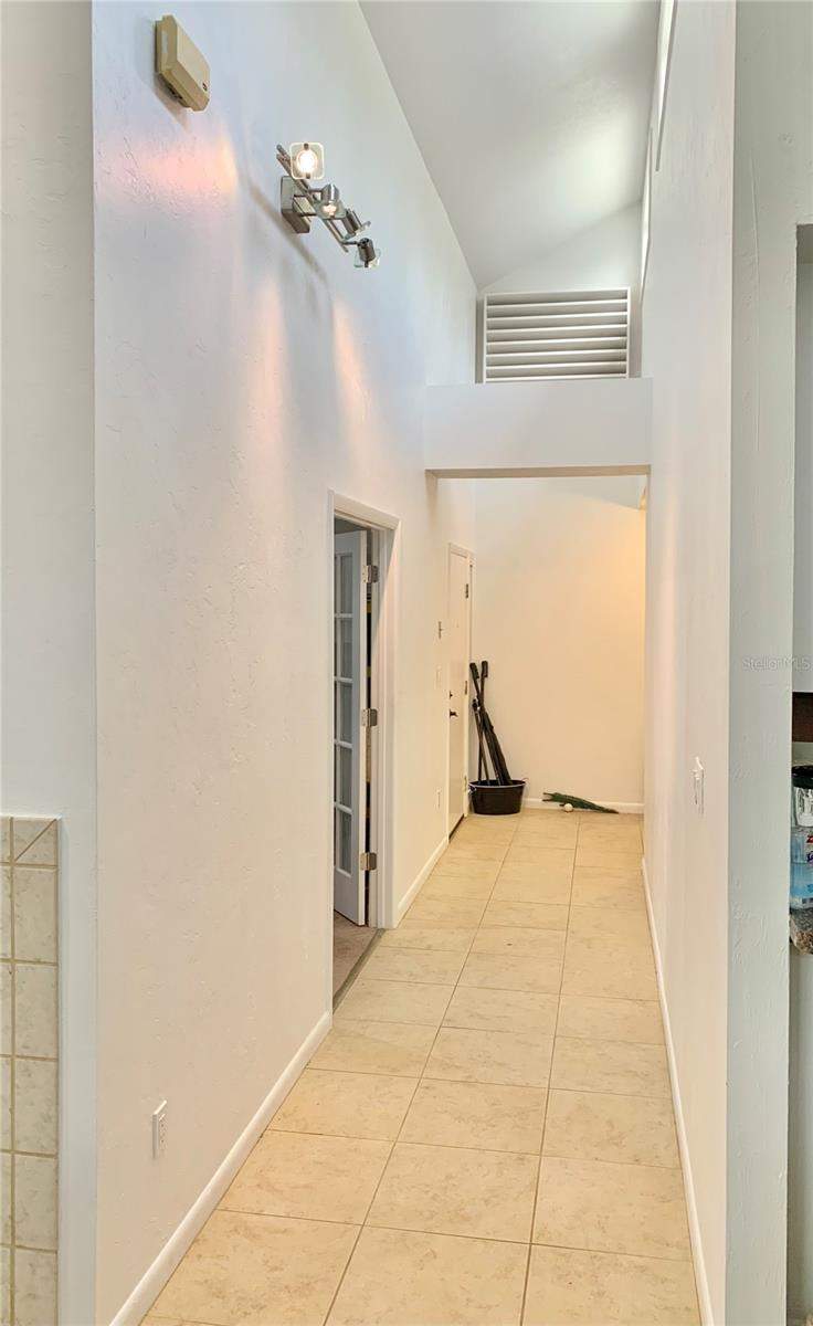 3 bedroom Single Family Residence at 1658 NW 22nd Circle, Hobbits Glen, Gainesville — photo 3