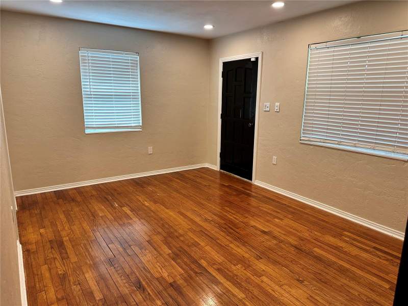 2 bedroom Single Family Residence at 4600 30th Avenue, Highview Sub Blk C, Lot 10, St Petersburg — photo 4