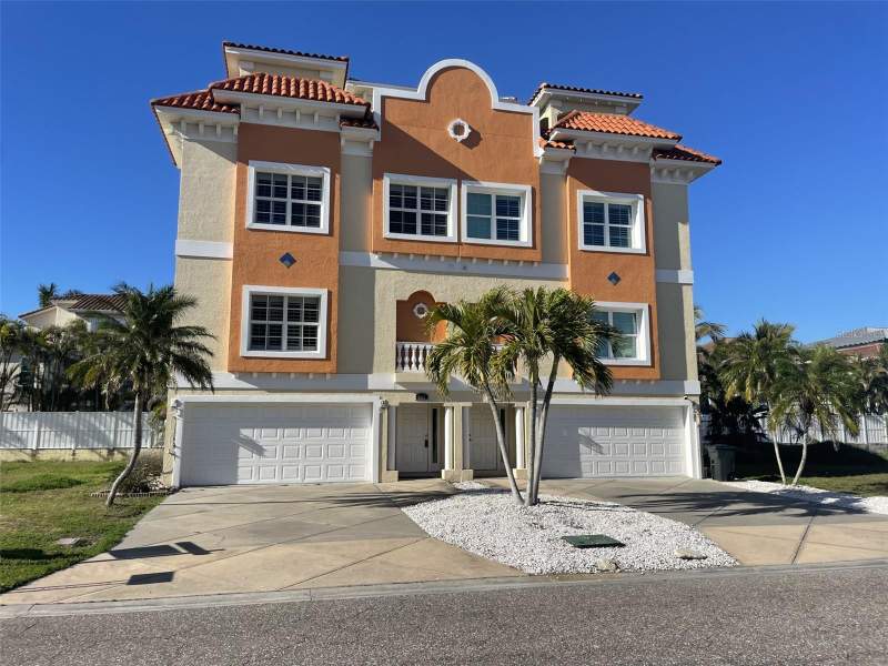 3 bedroom Townhouse at 136 175TH AVENUE, GAY SHORES, REDINGTON SHORES — photo 1
