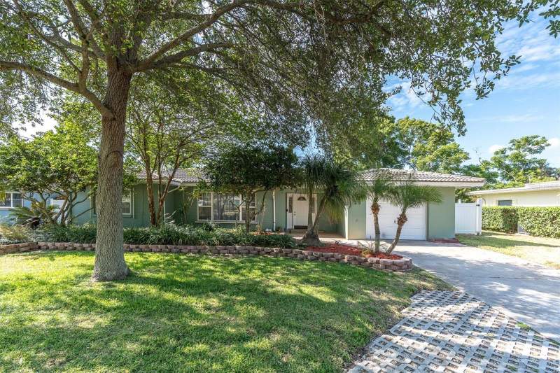 Belleair Heights