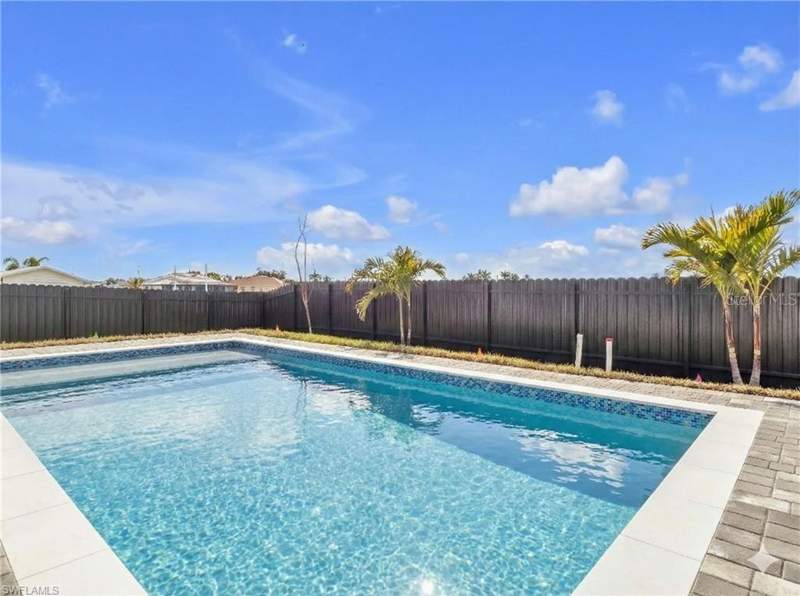 3 bedroom Single Family Residence at 1015 NW 23rd Avenue, Cape Coral, Cape Coral — photo 3