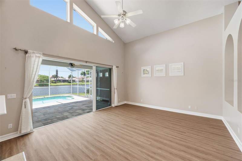 3 bedroom Single Family Residence at 9985 Sago Point Drive, Bayou Club Estates T, Largo — photo 3