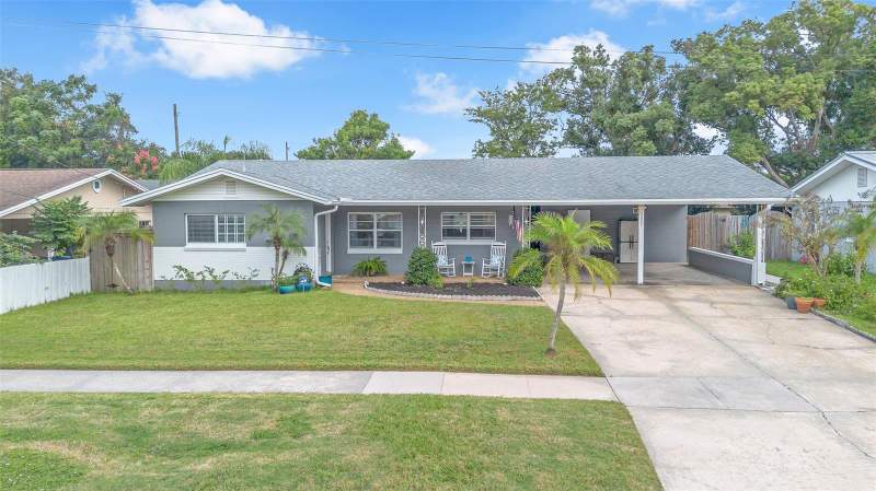 3 bedroom Single Family Residence at 2221 E Harding St, Cloverdale Heights, Orlando — photo 2