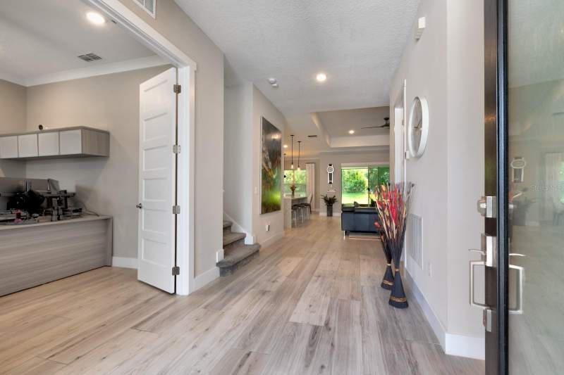 4 bedroom Single Family Residence at 25962 High Hampton Circle, Heathrow Country Estate, Sorrento — photo 2